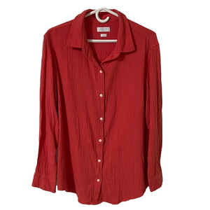 Aritzia Little Moon Coral Colour Shirt Size Medium